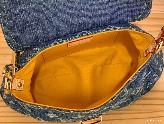 WIS PLEATY VUITTON LOUIS HANDBAG 0725